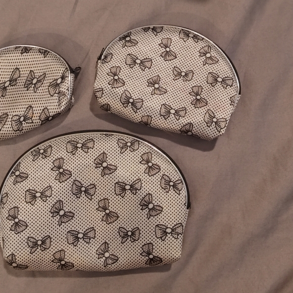 NEW! 3pc Makeup Bag Set - Picture 2 of 8